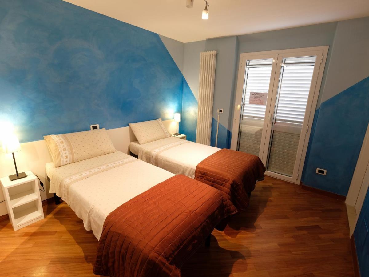 Hotel Oasi 83 San Benedetto del Tronto Exterior foto